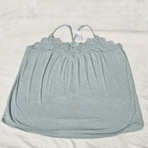 NWT Maurices Mint green tank with Crochet trim, 1X